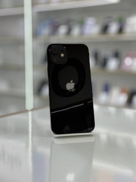 Apple Օգտագործված iPhone 12 128GB (Black) ZD/A